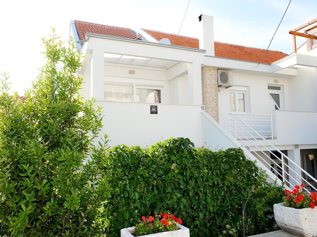 Apartments Juraj Петрчане Экстерьер фото
